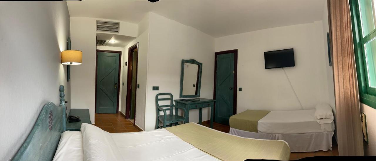Hotel Алмагро Екстериор снимка