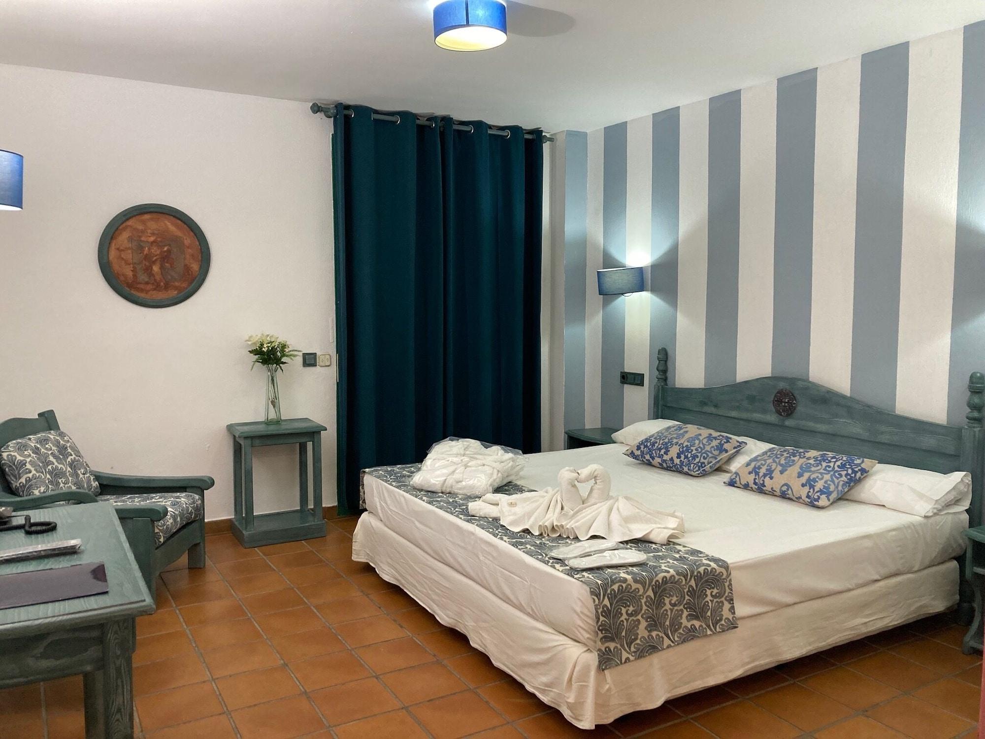Hotel Алмагро Екстериор снимка