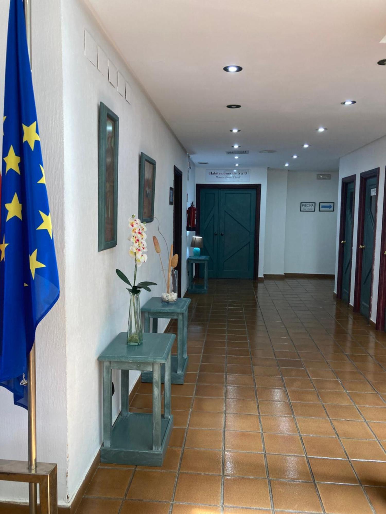 Hotel Алмагро Екстериор снимка